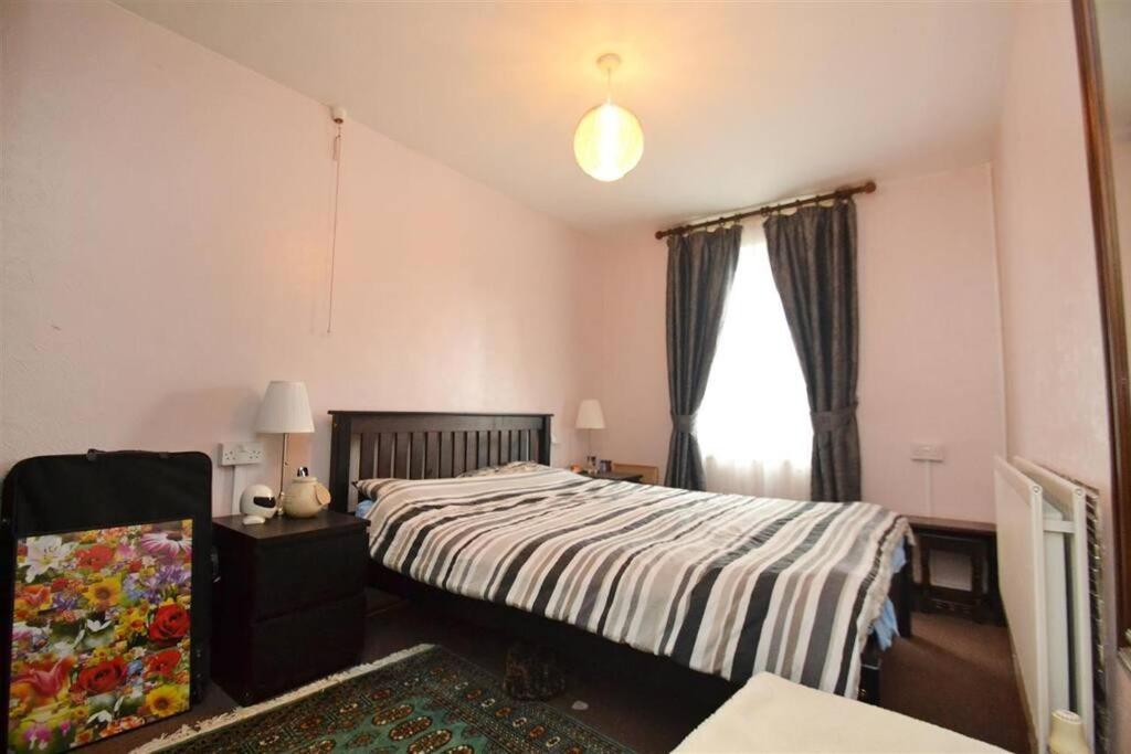 Lovely One Bed To Rent * Londres
